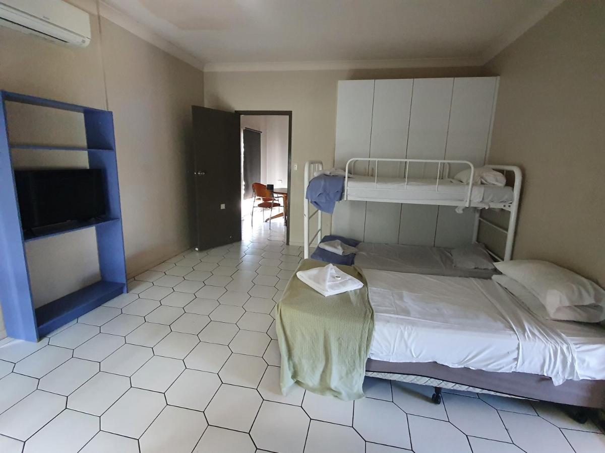 טאונסביל Hotel Allen מראה חיצוני תמונה